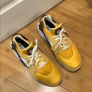 Custom Nike Air Huarache